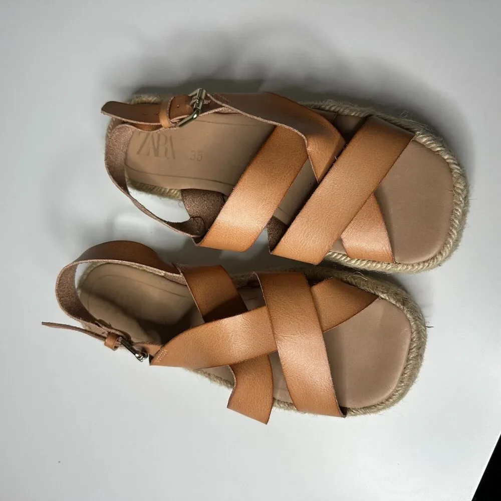 Zara Girls brown sandals 35 3.5
